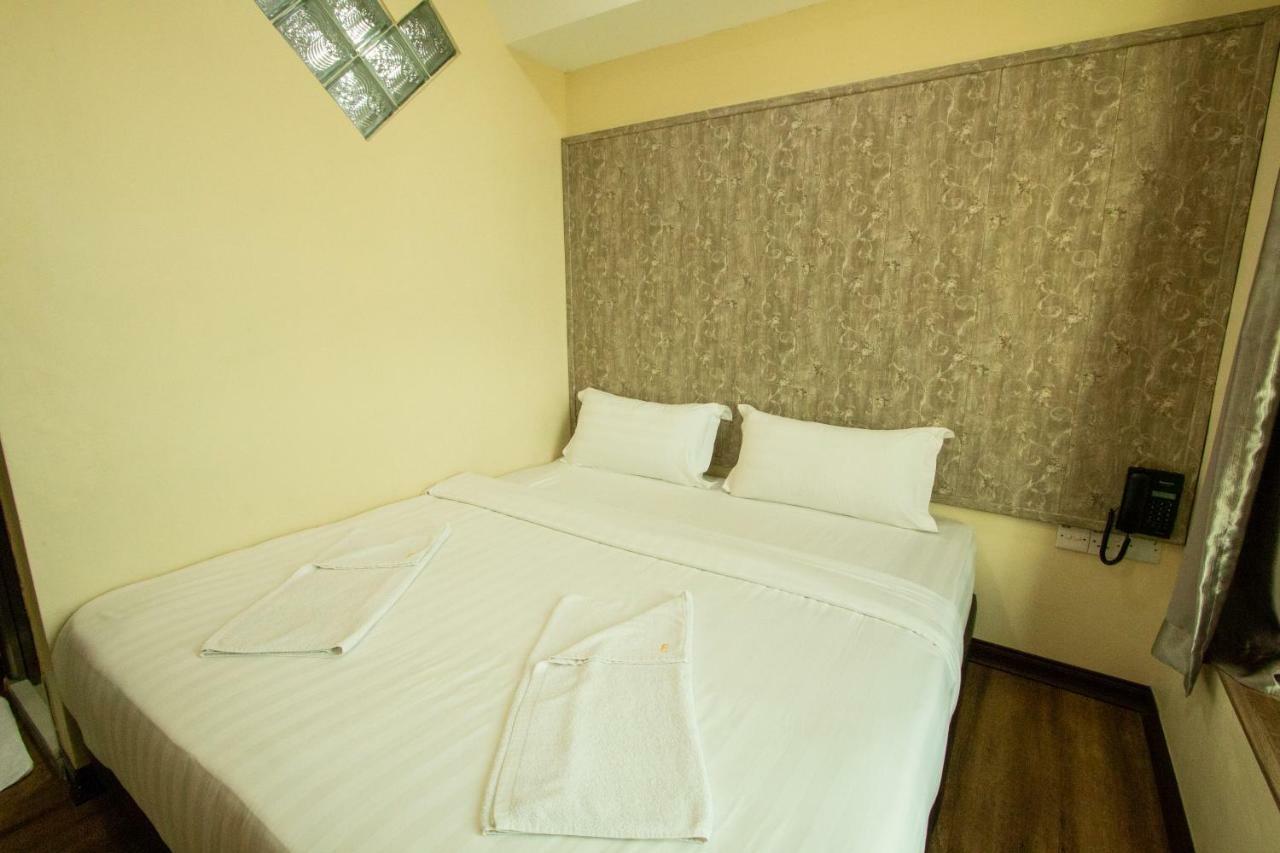 Expo Hotel Labuan Exterior foto